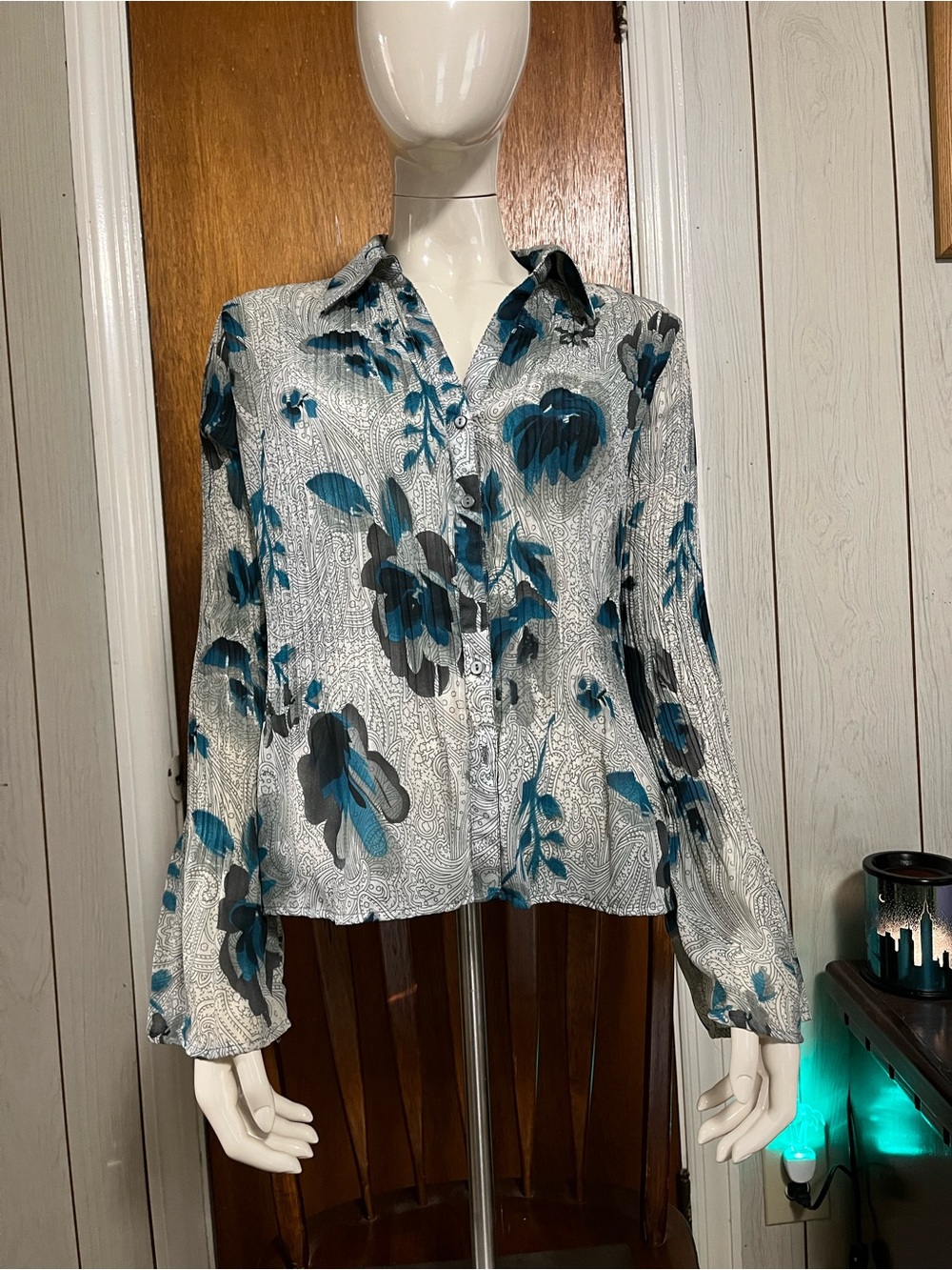 Worthington Teal and Gray Floral Button-Down Shirt